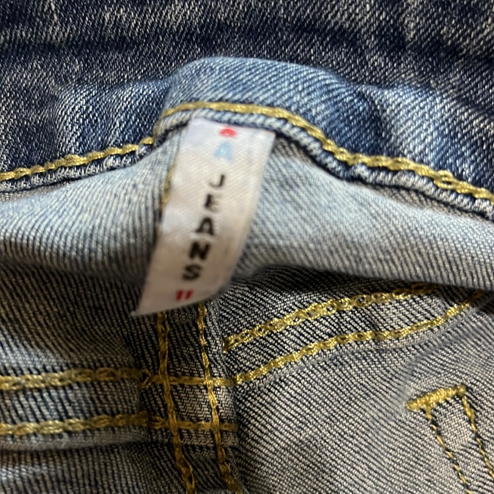 S&A Jean - Picture 9 of 9